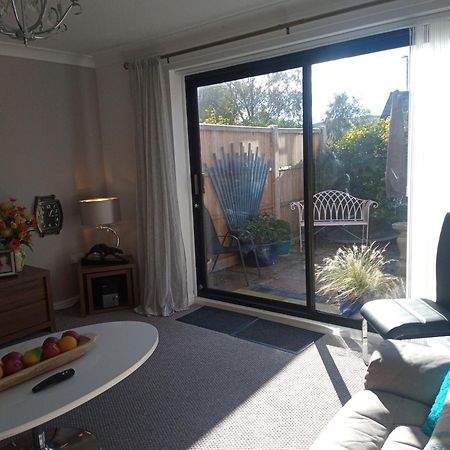 Ludlow Mews Town House With Free Parking Exterior photo